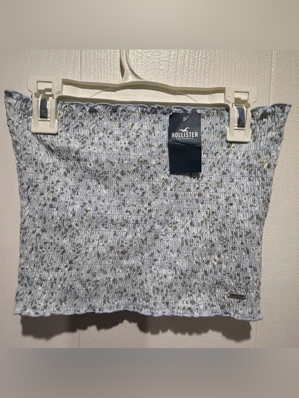 Hollister White Speckled Smocked Mini Skirt with Subtle Olive Flecks